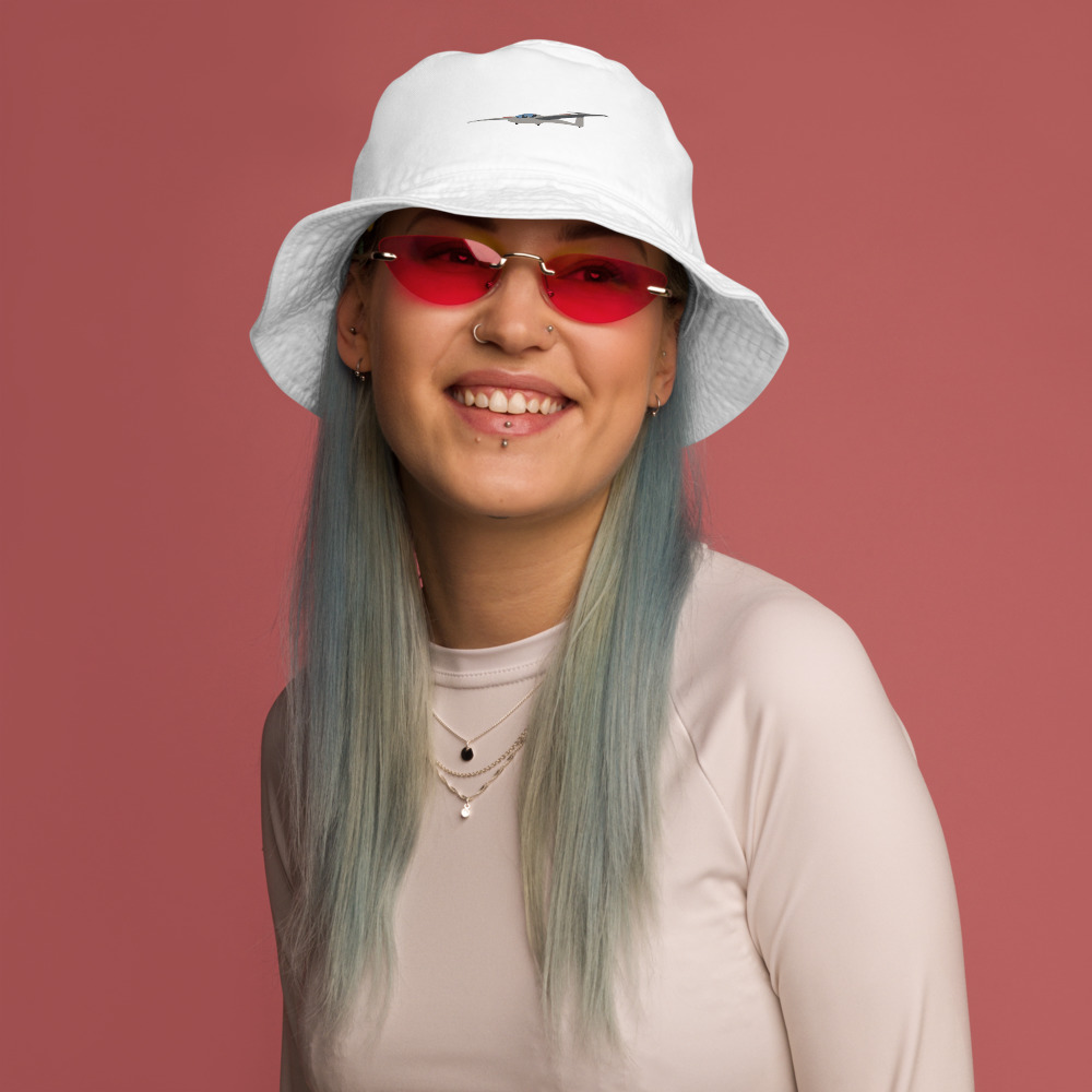 vivencia logo Bob personnalisable Vivencia porté par une femme sur fond rouge